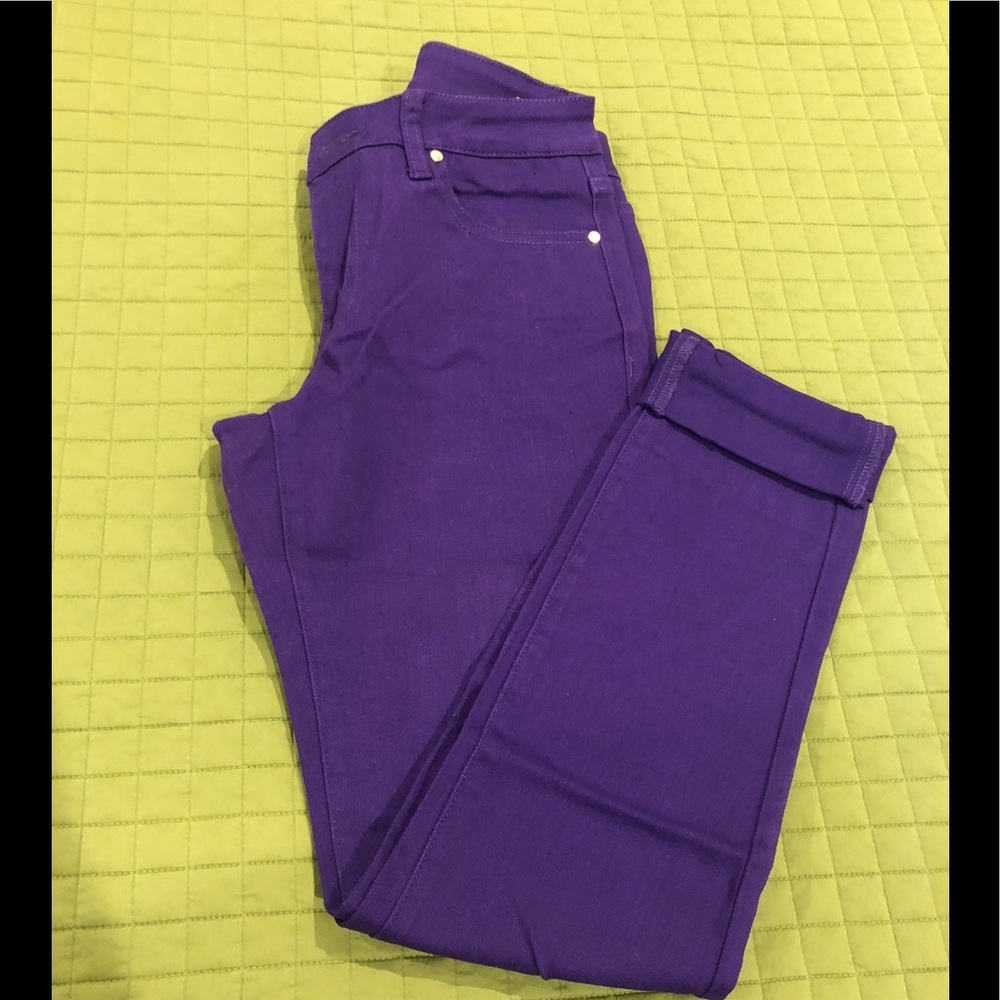 C. Wonder skinny jeans